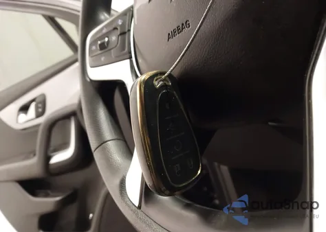 2021 Chevrolet Blazer Awd 2Lt z USA, uszkodzony, nr VIN 3GNKBHRS6MS557698